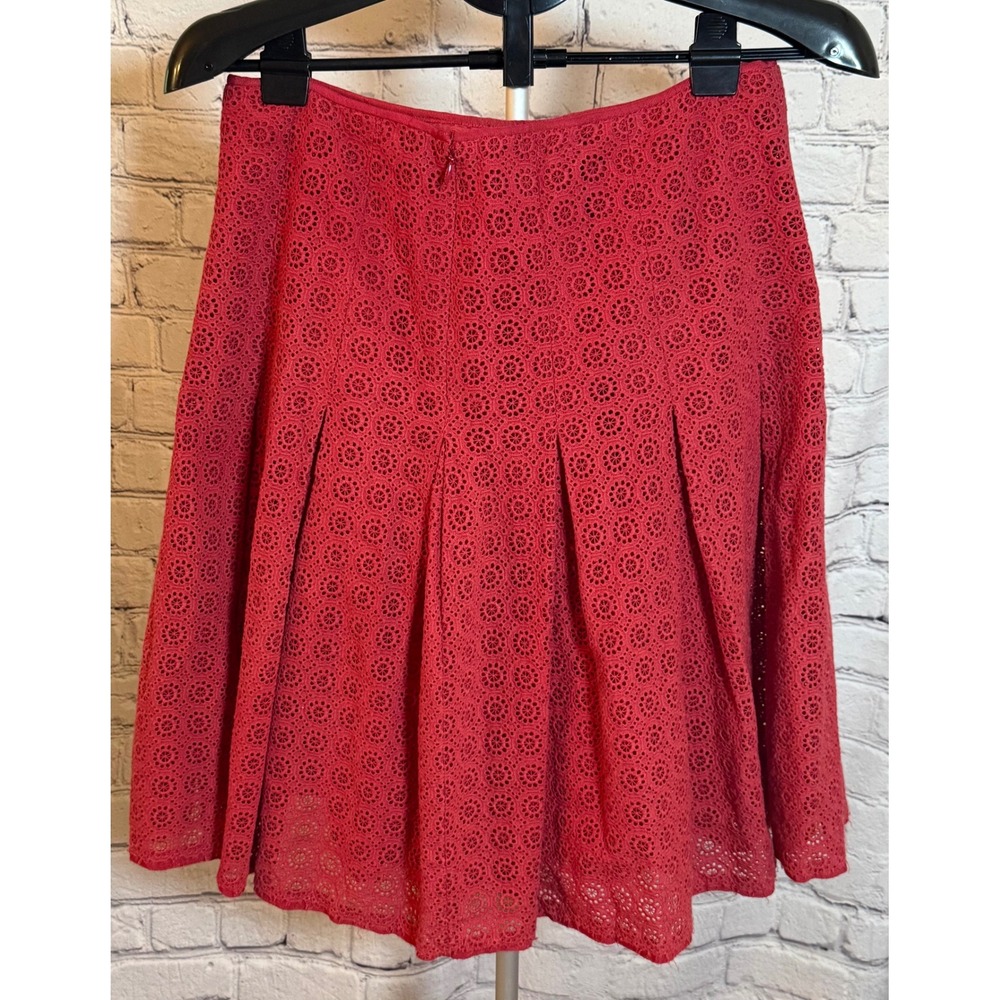 Tahari Red Cotton Eyelet Lace Pleated A-Line Skirt‎ Size 10 - Picture 2 of 4